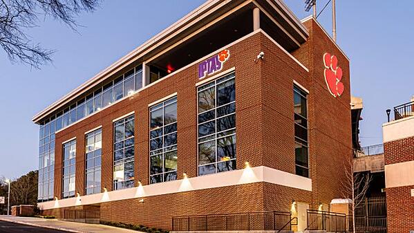 Clemson-University-IPTAY-Center-Side-p1epluq7amid2cpicnqo4jxlt3k0r0wyi7hexpoumo_thompsonturner